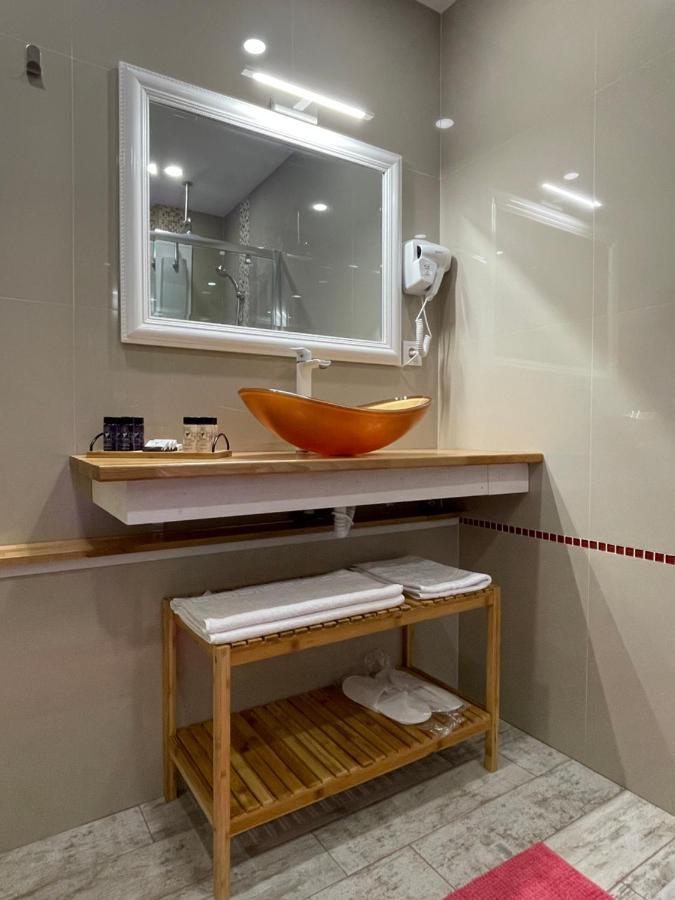 Апартаменты Voyage Cubic Adults Only Сибиу Экстерьер фото
